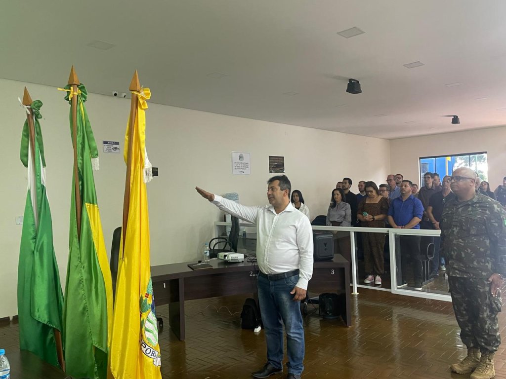 Prefeito Roberto da Silva toma posse como Presidente da Junta de Serviço Militar de Iporã